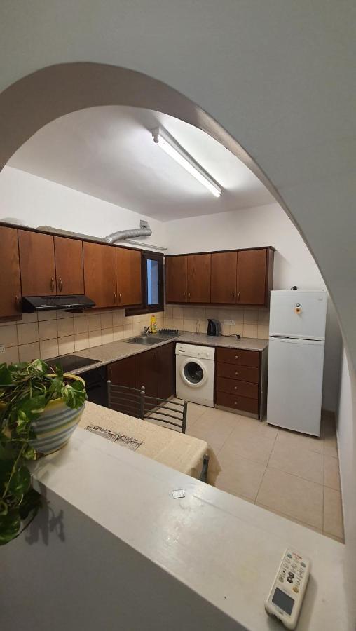 Nice Holiday Apartment Paphos Exterior foto